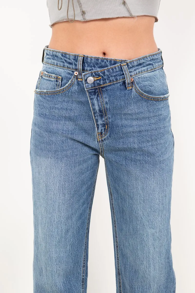 Dual Accent High Rise Straight Leg Jeans