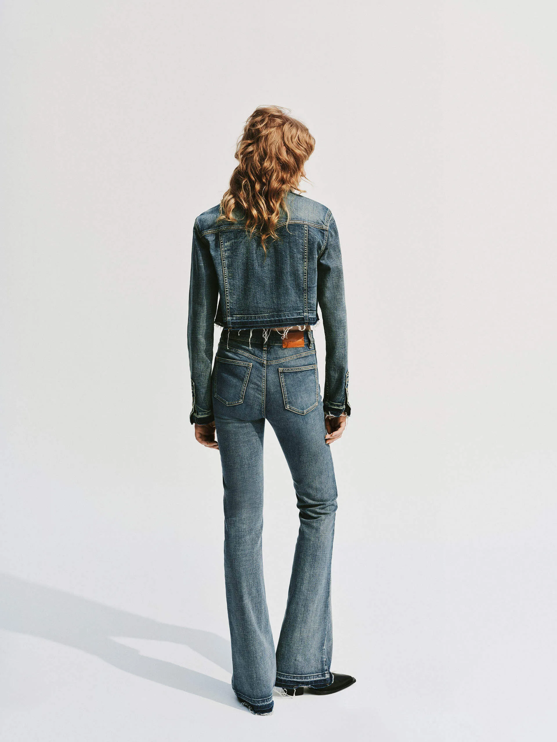 Straight Leg Vintage Jeans